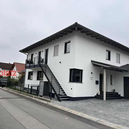 Ferienzimmer Frank, Self-Check-In Nach 21Uhr Niederalteich Εξωτερικό φωτογραφία